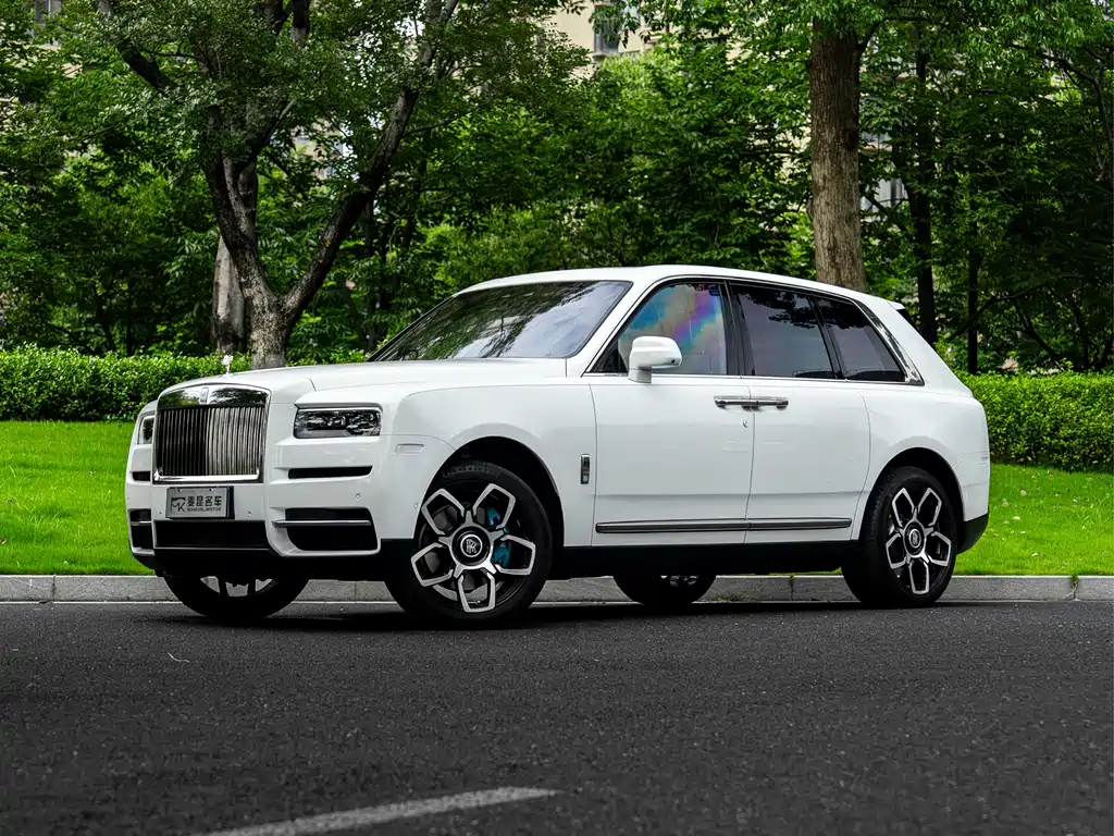 Rolls-Royce Cullinan 2021