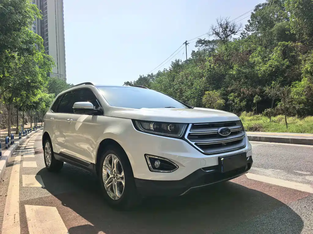 Ford Edge 2017 — фото 3