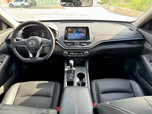 Nissan Teana 2020