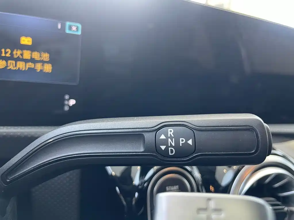 Mercedes-Benz A-Class 2023 — фото 14