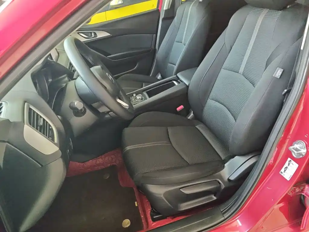 Mazda 3 Angkesela 2018 — фото 15
