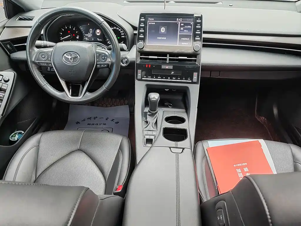 Toyota Avalon 2022