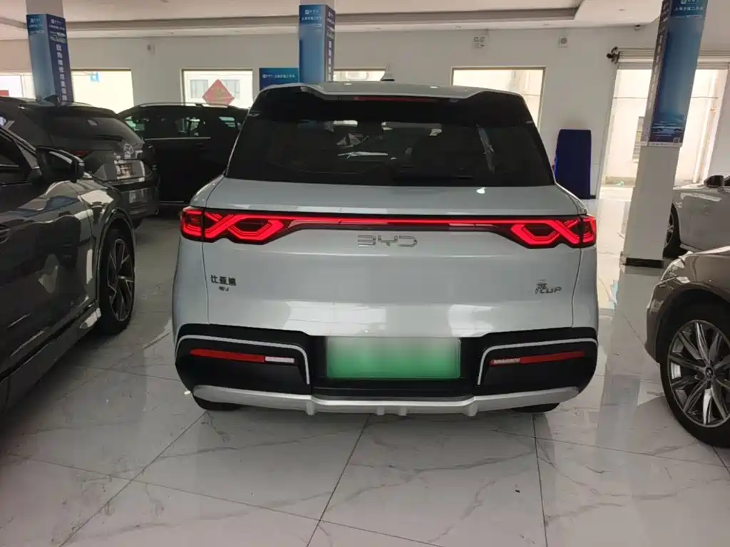 BYD Yuan UP 2025