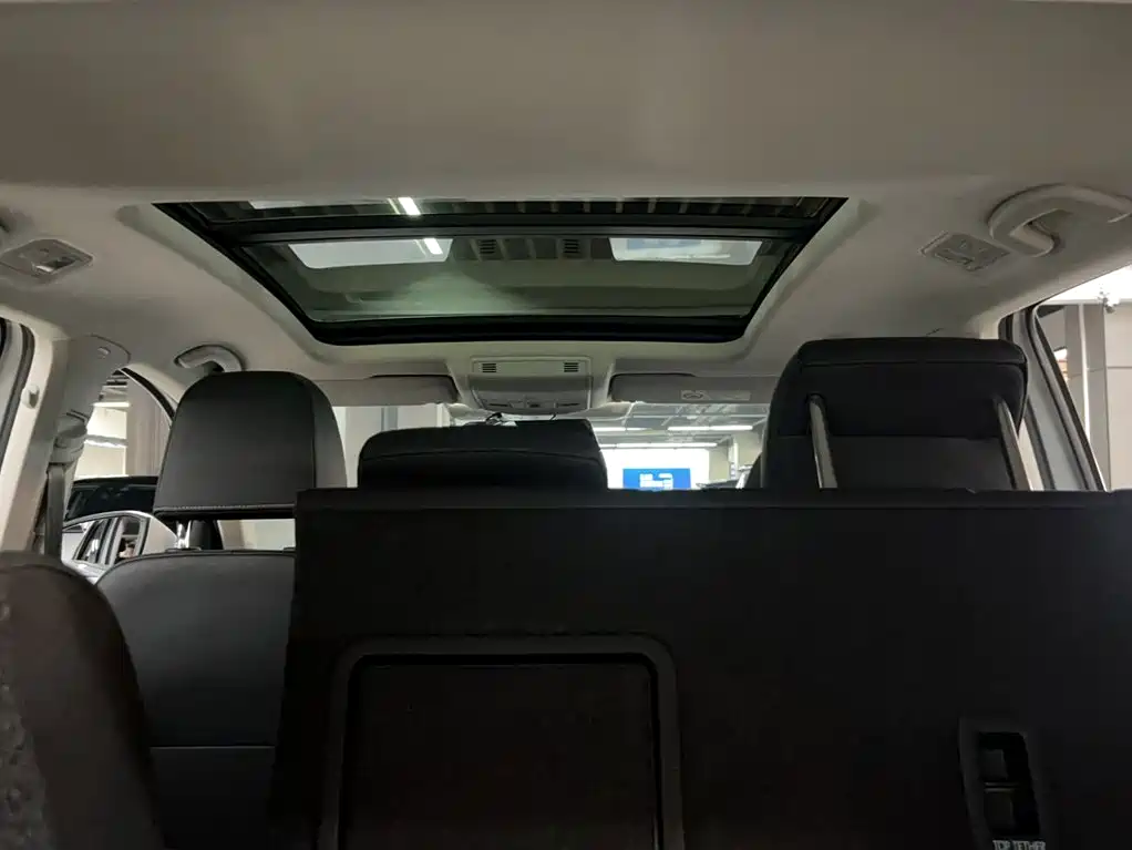 Volkswagen T-Roc 2022 — фото 15