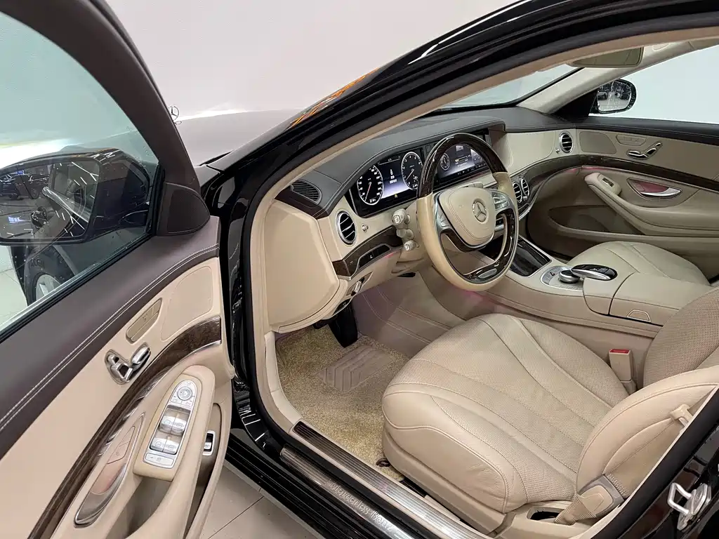 Mercedes-Benz S-Class 2015 — фото 12