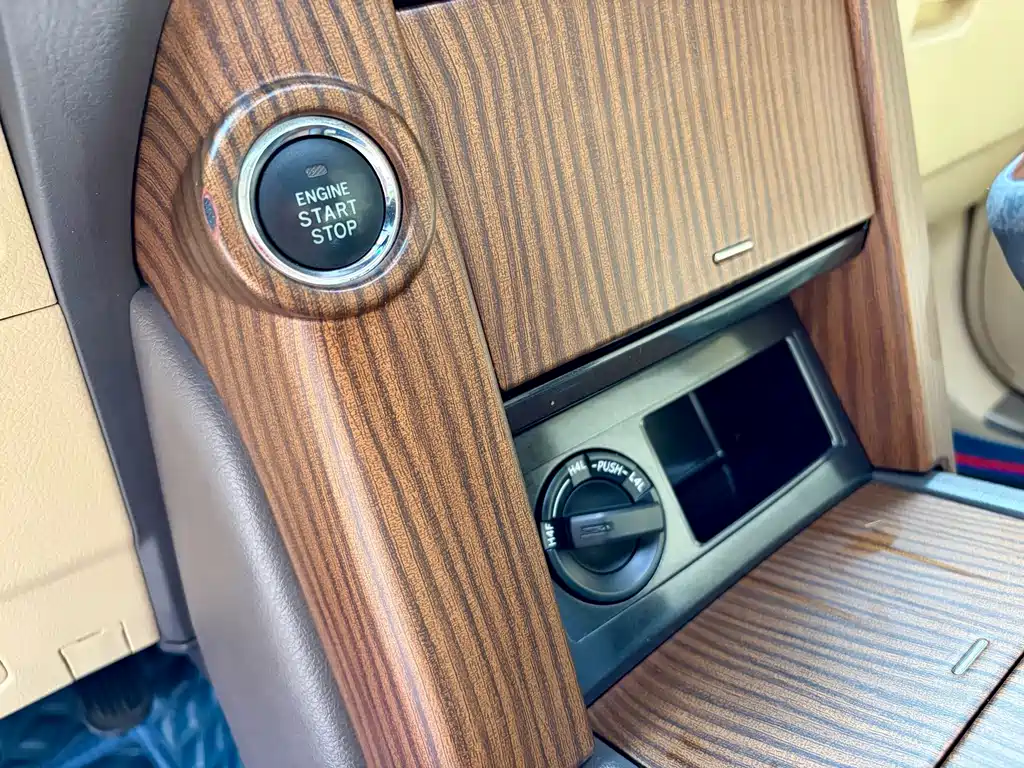 Toyota Prado 2015 — фото 14