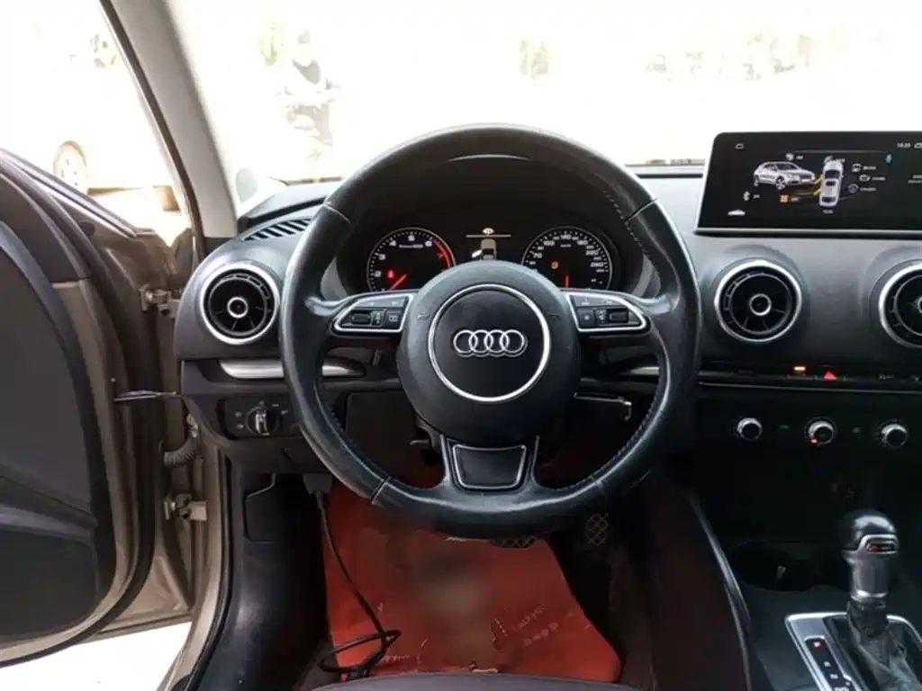 Audi A3 2016 — фото 11