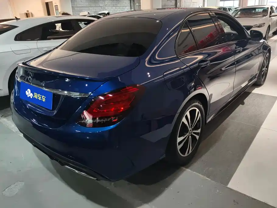 Mercedes-Benz C-Class 2019