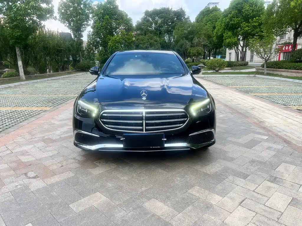 Mercedes-Benz E-Class 2021 — фото 2
