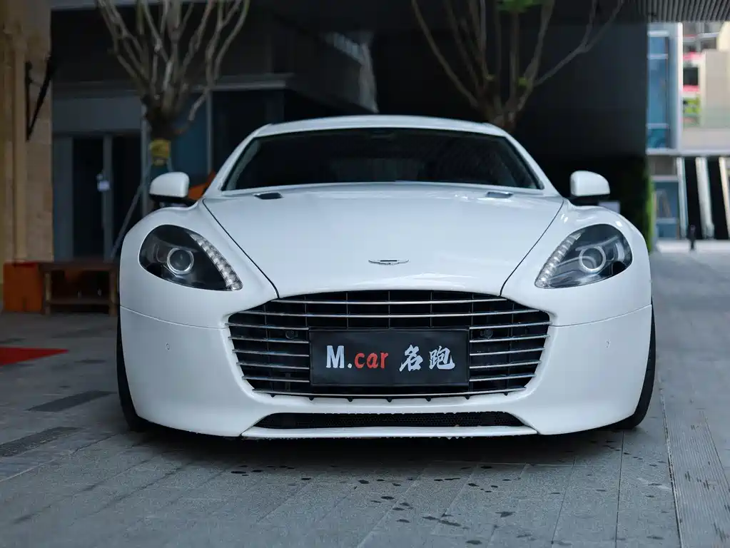Aston Martin Rapide 2017 — фото 2