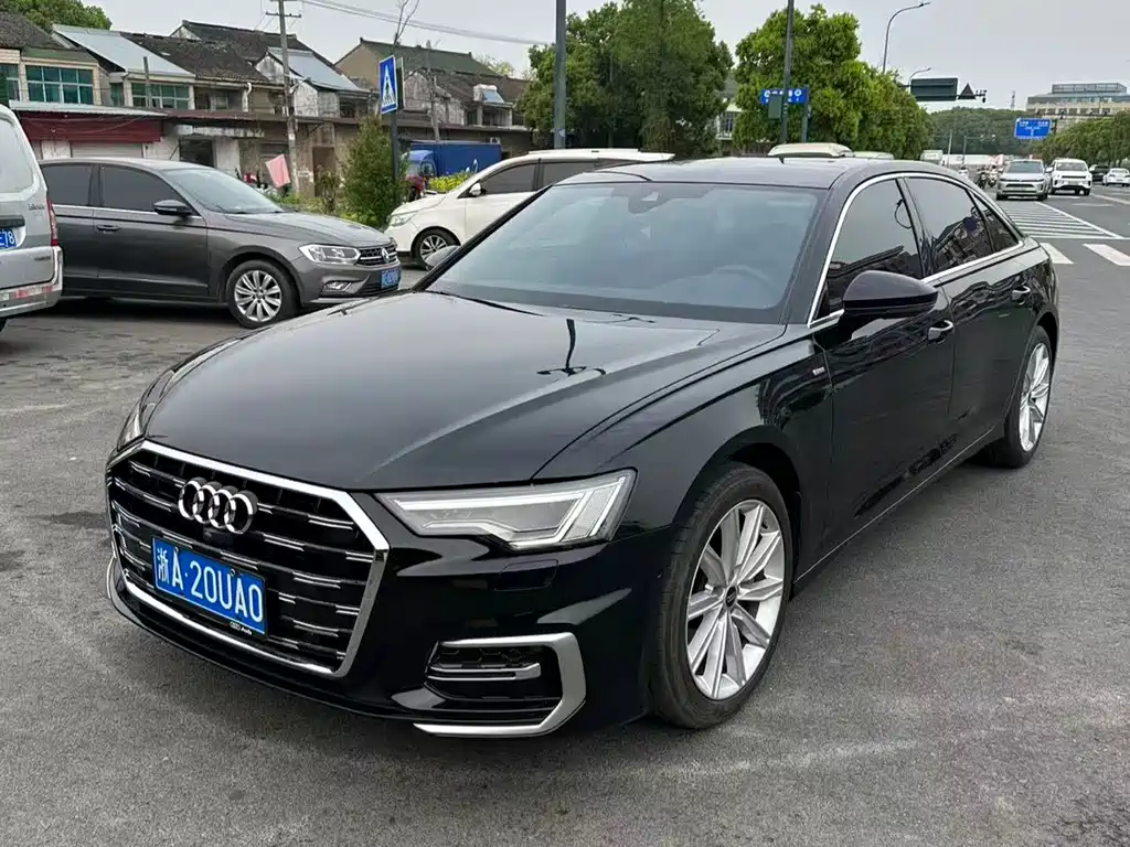 Audi A6L 2024 — фото 1