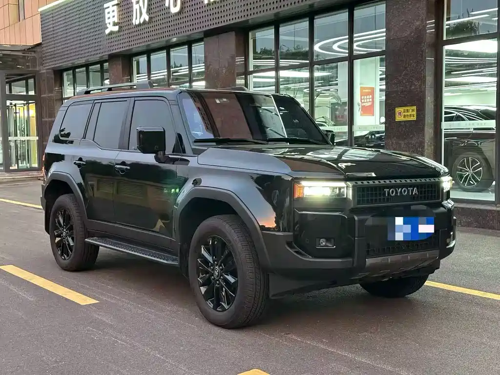 Toyota Prado 2025