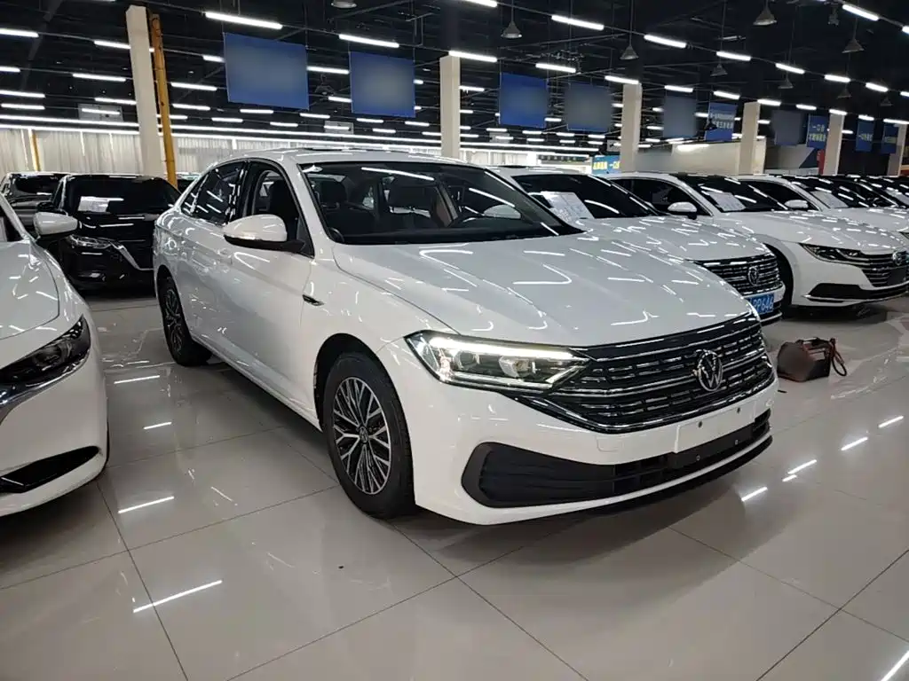 Volkswagen Sagitar 2024