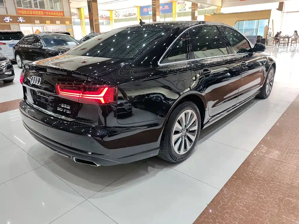 Audi A6L 2017 — фото 11