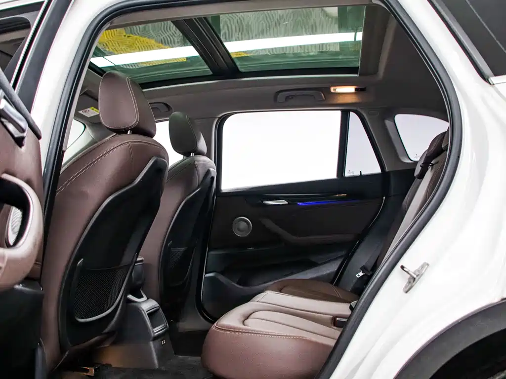 BMW X1 2022 — фото 16
