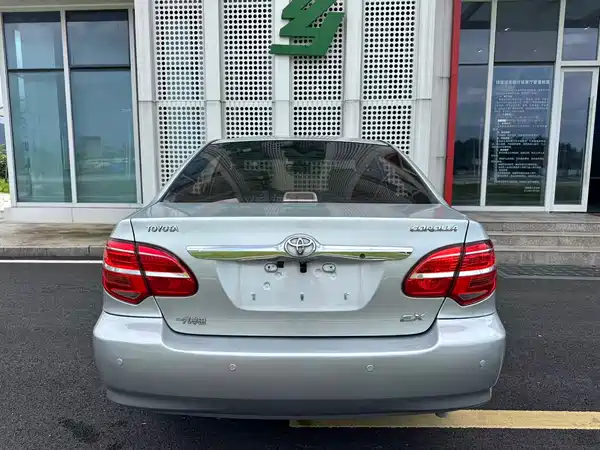 Toyota Corolla 2015