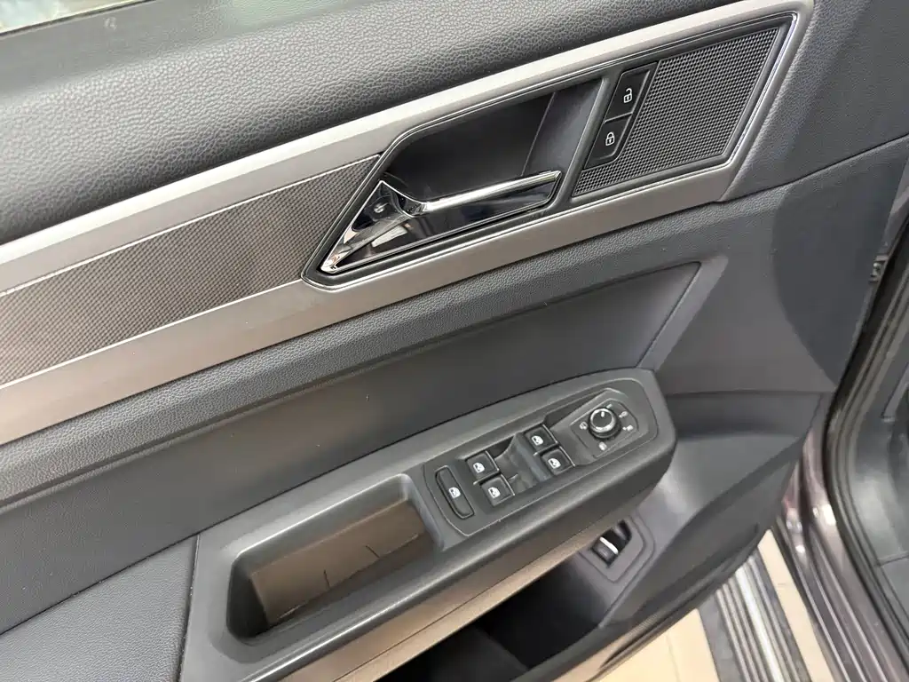 Volkswagen Teramont 2019 — фото 13