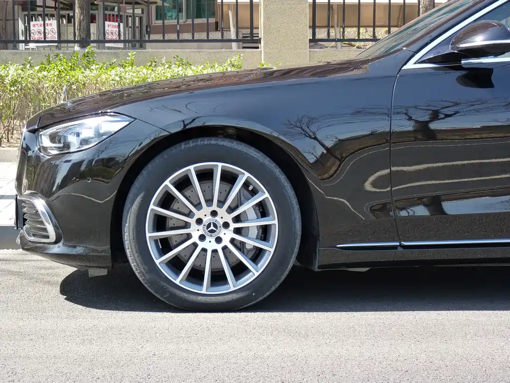 Mercedes-Benz S-Class 2024 — фото 15