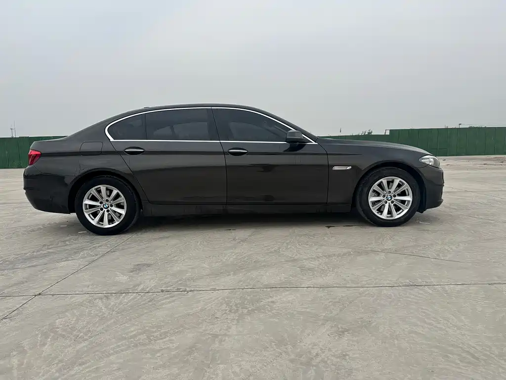 BMW 5 Series 2017
