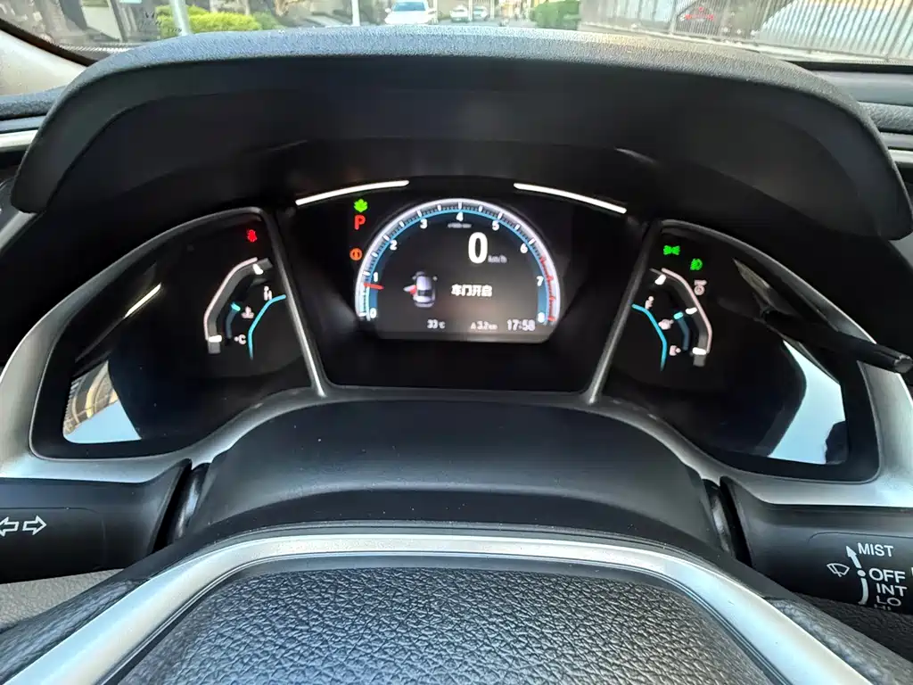Honda Civic 2020 — фото 12