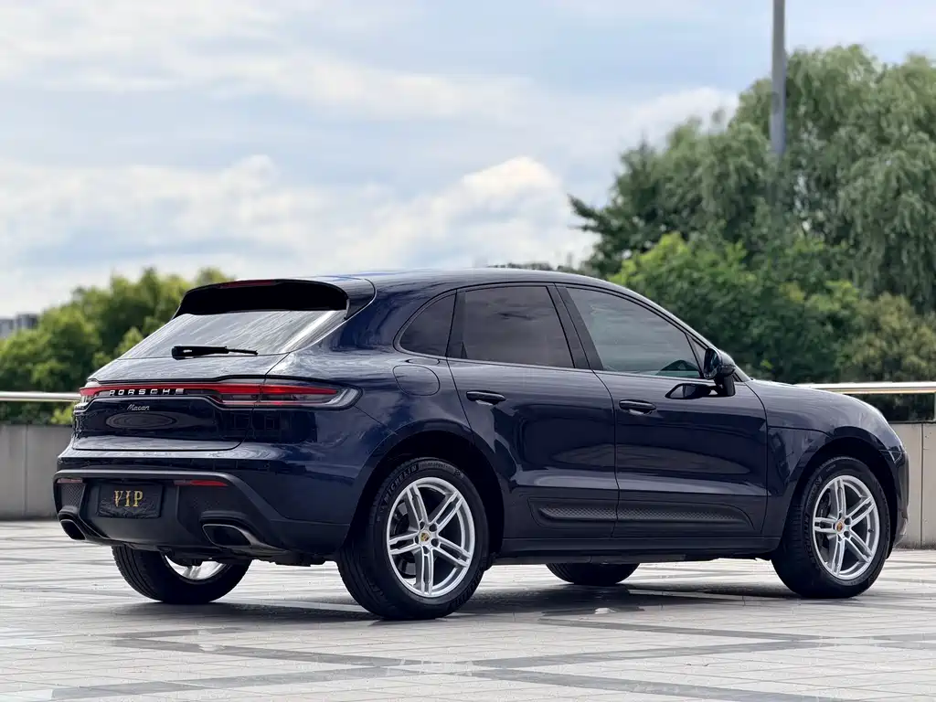 Porsche Macan 2023