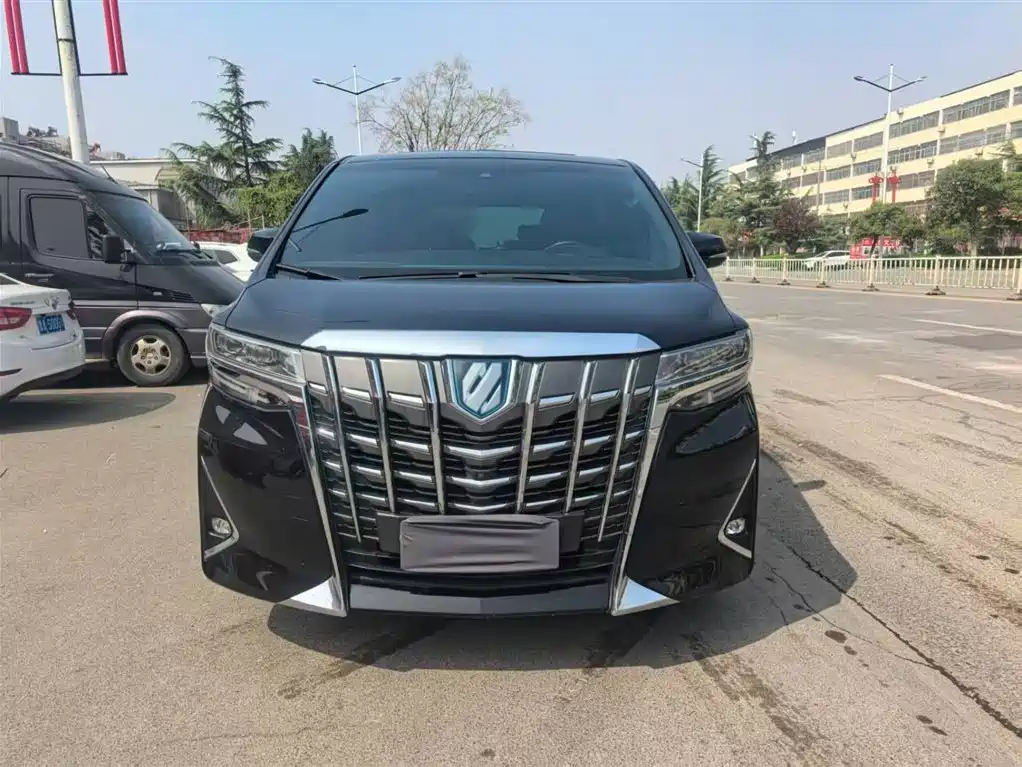 Toyota Alphard 2019 — фото 2