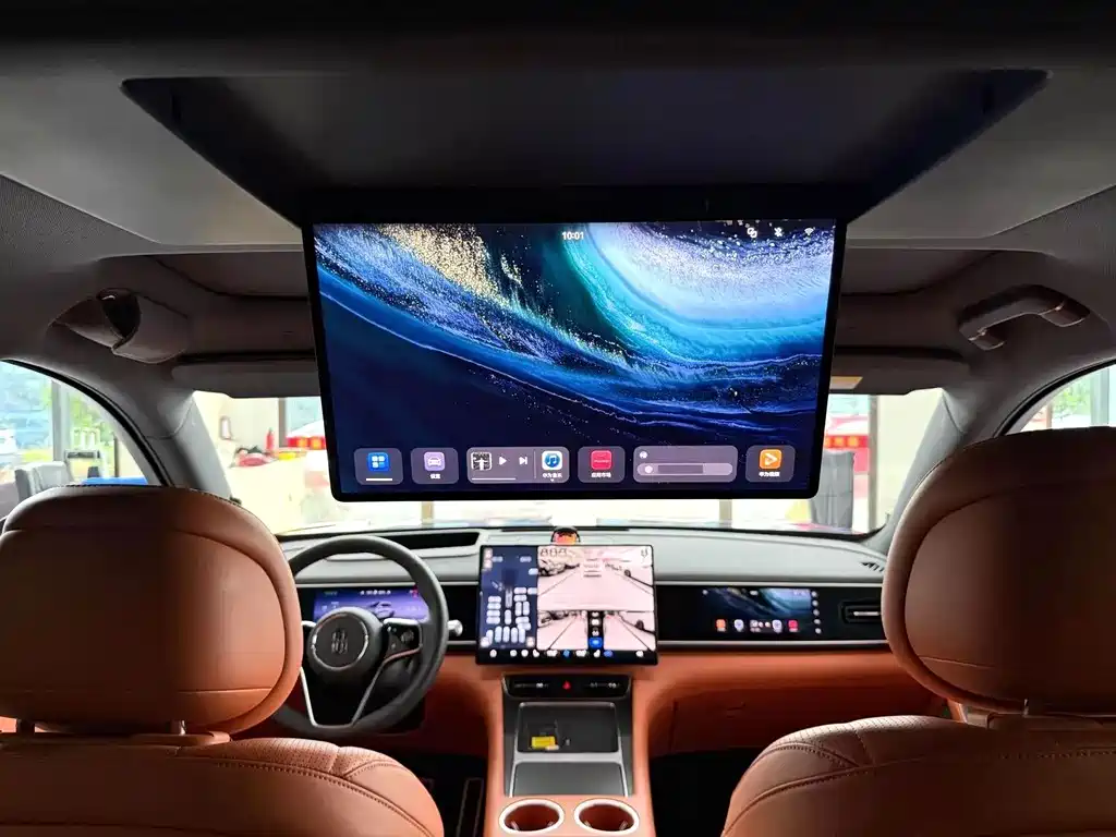 AITO M7 2025 — фото 7