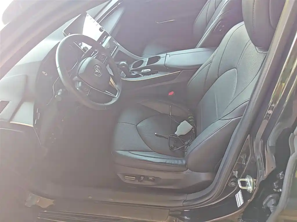 Toyota Avalon 2020 — фото 15
