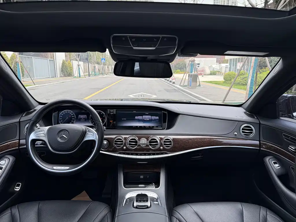 Mercedes-Benz S-Class 2017 — фото 13