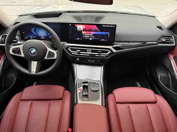 BMW i3 2023