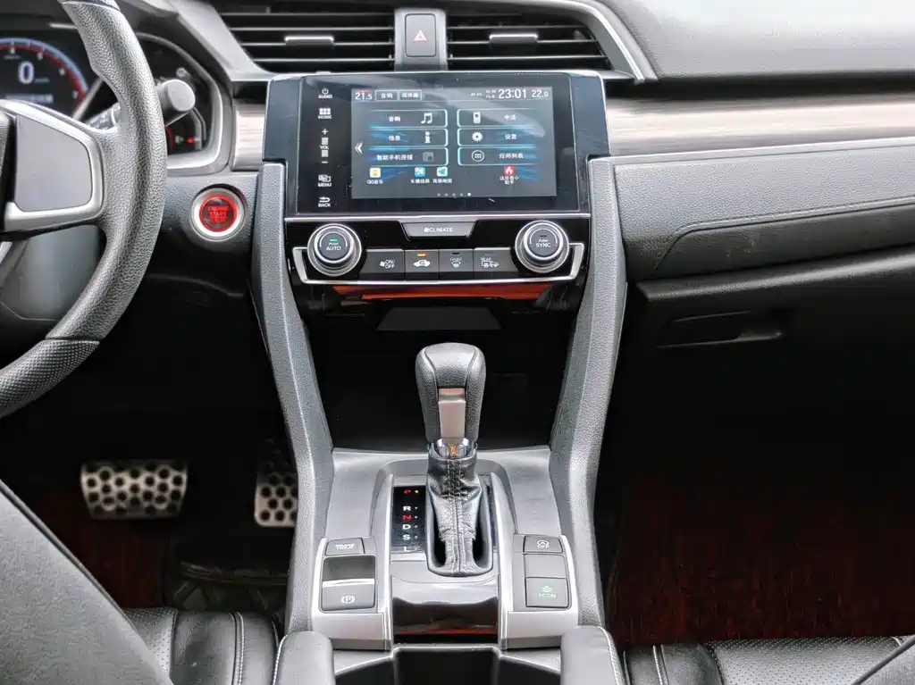 Honda Civic 2020 — фото 16