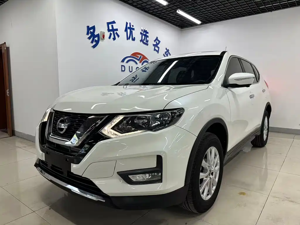 Nissan X-Trail 2019 — фото 1