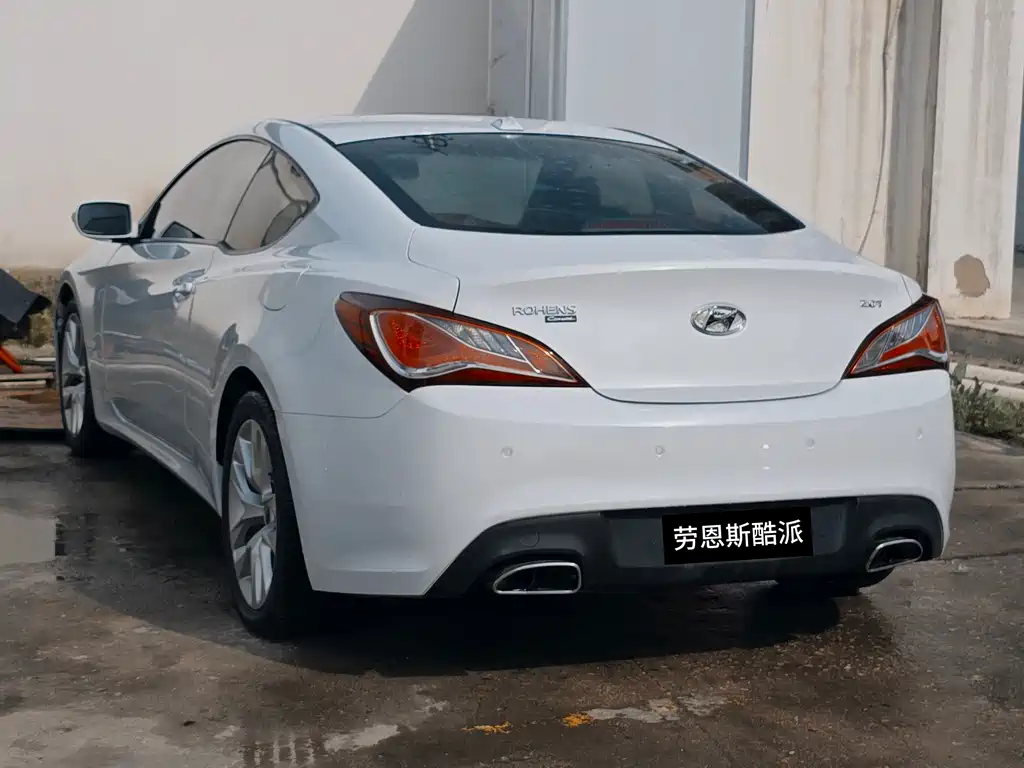 Hyundai Genesis Coupe 2015 — фото 12