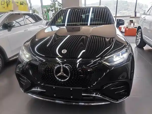 Mercedes-Benz EQE SUV 2024