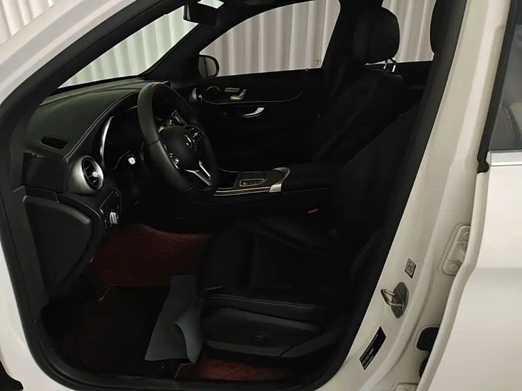 Mercedes-Benz GLC 2022 — фото 15