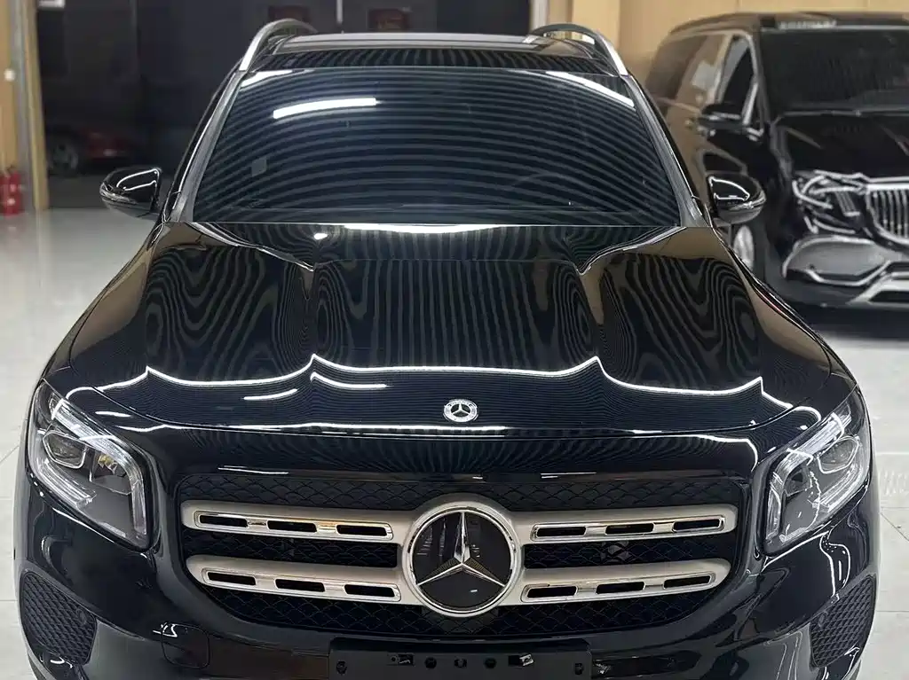 Mercedes-Benz GLB 2021