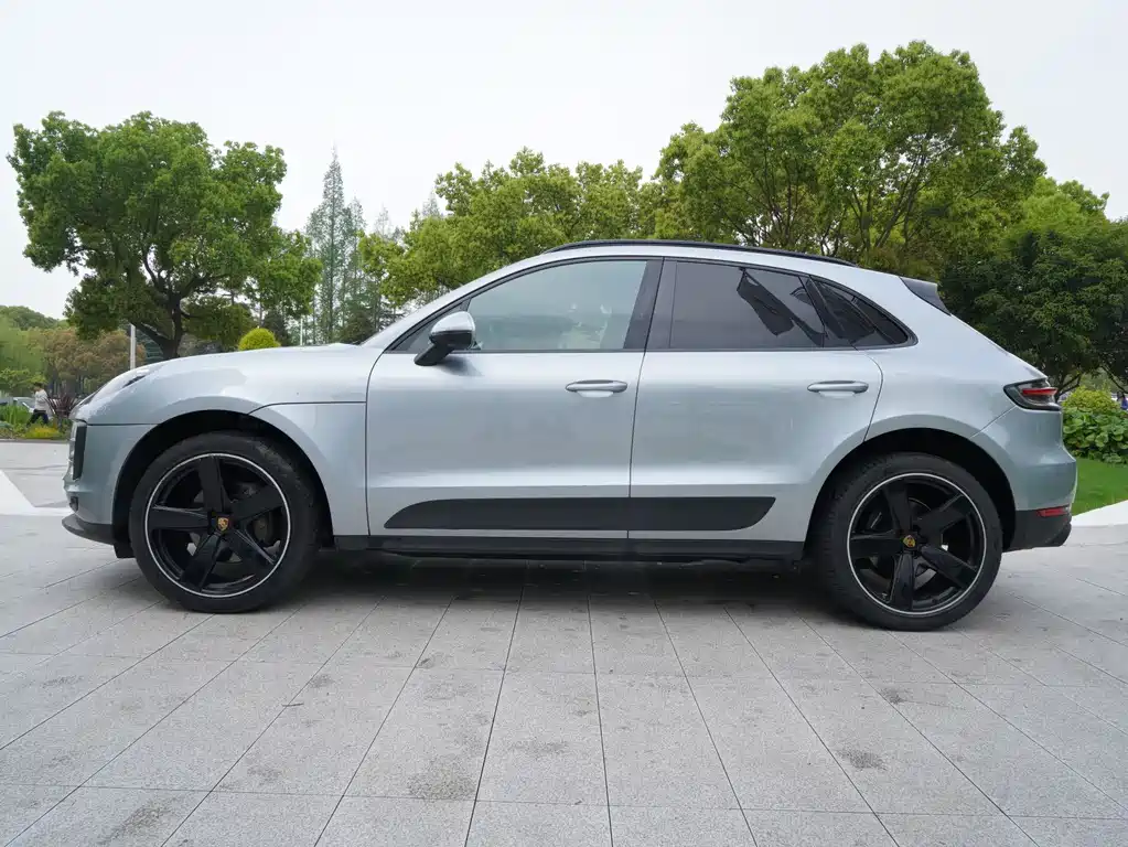 Porsche Macan 2021 — фото 3