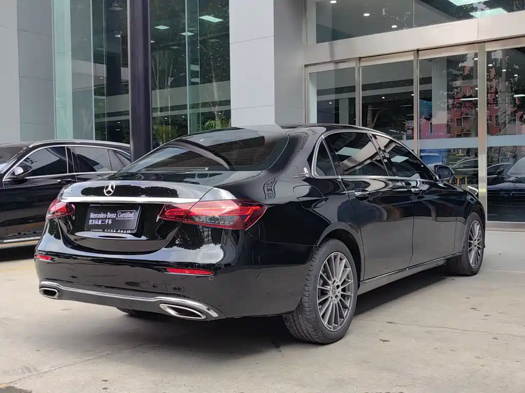 Mercedes-Benz E-Class 2023