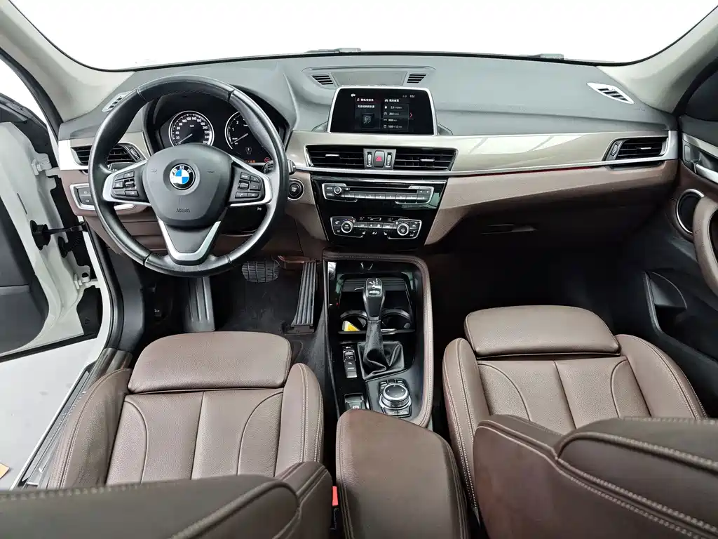 BMW X1 New Energy 2018 — фото 14