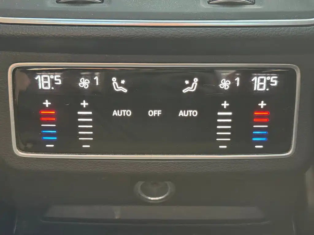 Audi A6L 2020 — фото 28