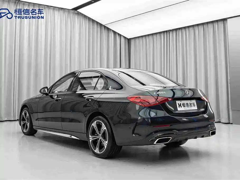 Mercedes-Benz C-Class 2021