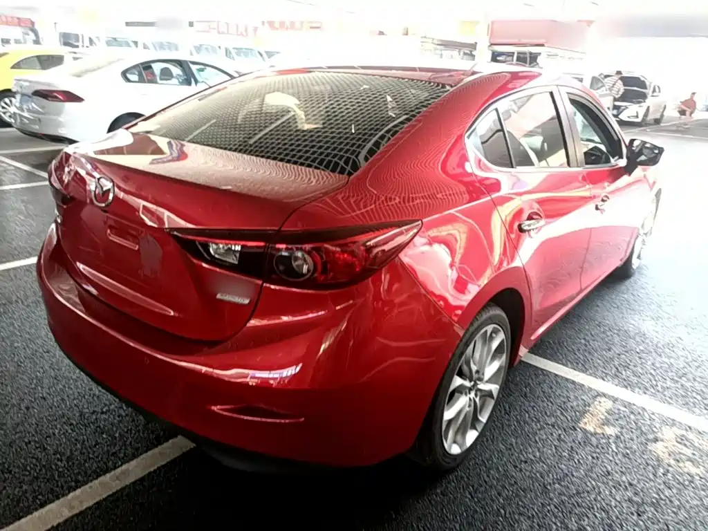 Mazda 3 Axela 2014