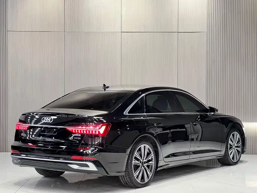 Audi A6L 2024 — фото 6