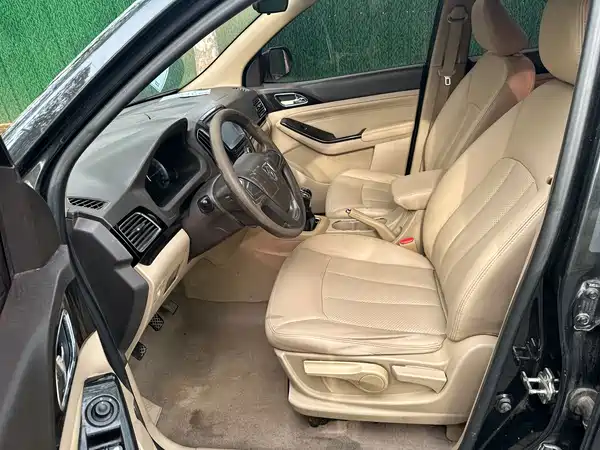Baojun 730 2014