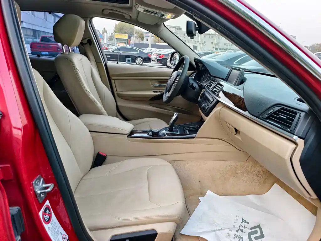 BMW 3 Series 2013 — фото 17
