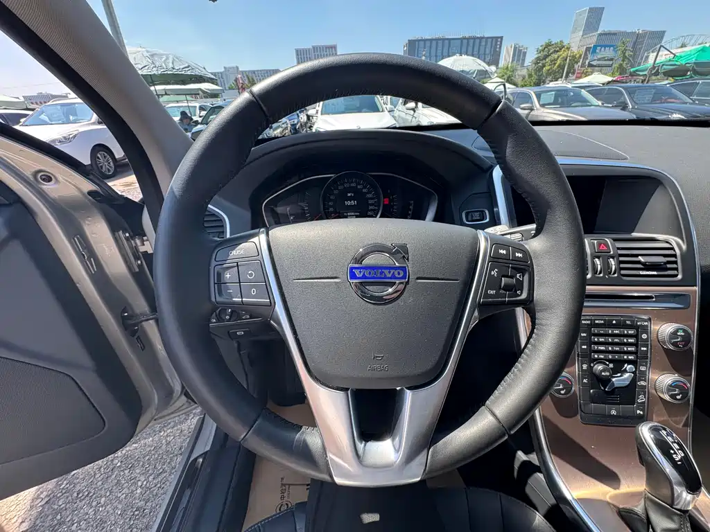 Volvo XC60 2016