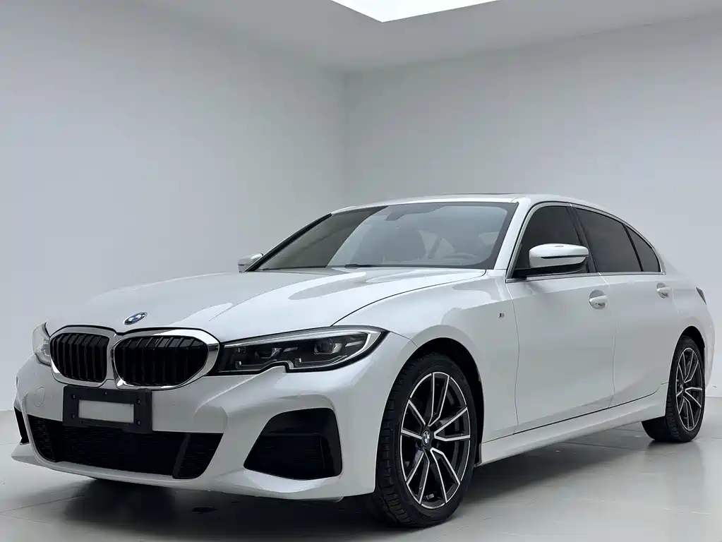 BMW 3 Series 2021