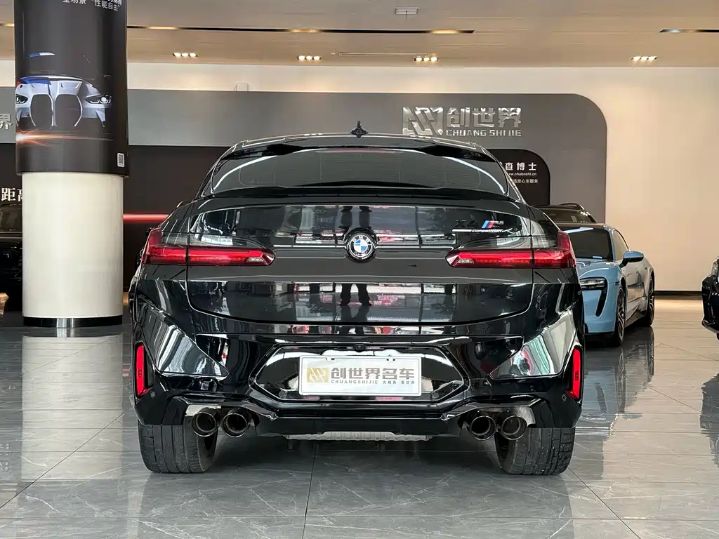 BMW X4 M 2022 — фото 17