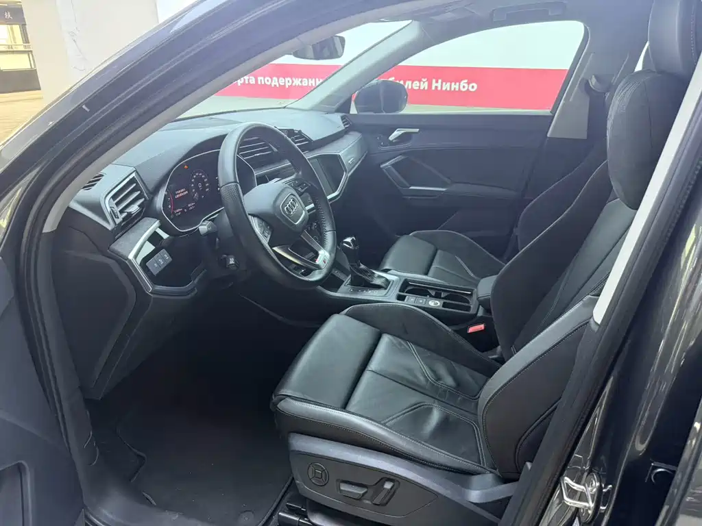 Audi Q3 Sportback 2020 — фото 13