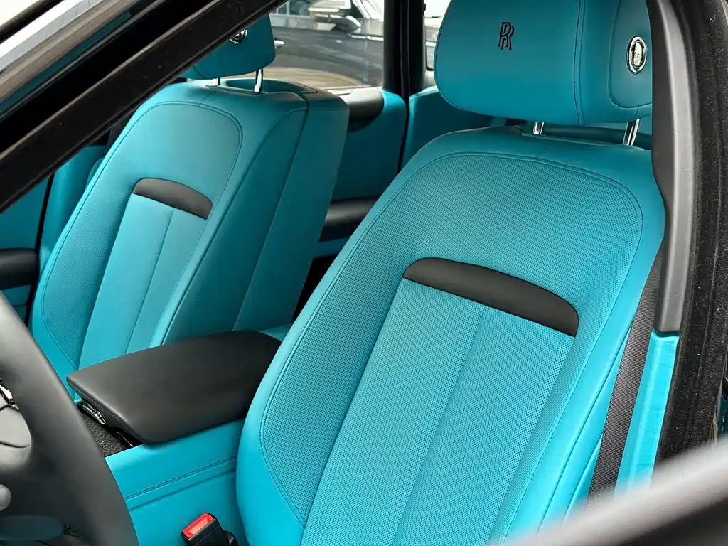 Rolls-Royce Ghost 2023 — фото 12